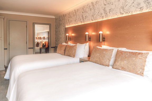 24 May The Belfy8373 Edit