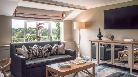 Manor House Suite The Belfry Day 28815 Hdr Edit Edit