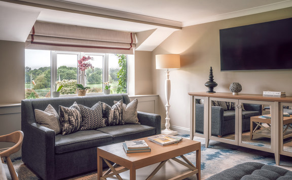 Manor House Suite The Belfry Day 28815 Hdr Edit Edit