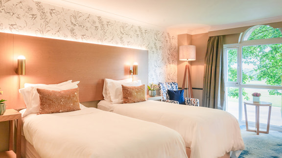 Superior Twin The Belfry Day 28936 Hdr Edit