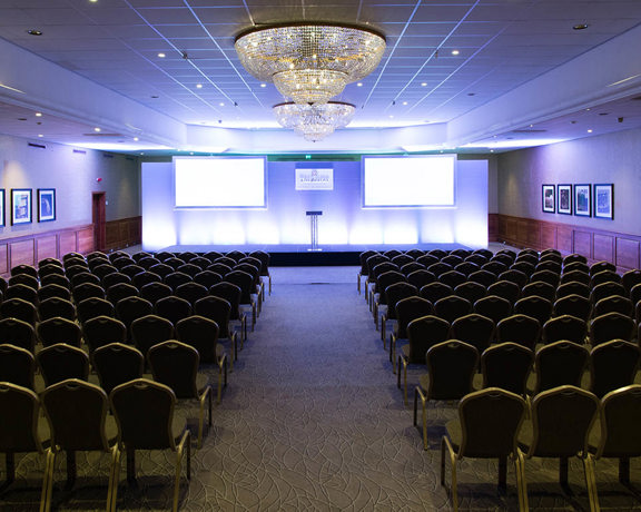 191118 Conference The Warwick Suite Theatre White Low Res