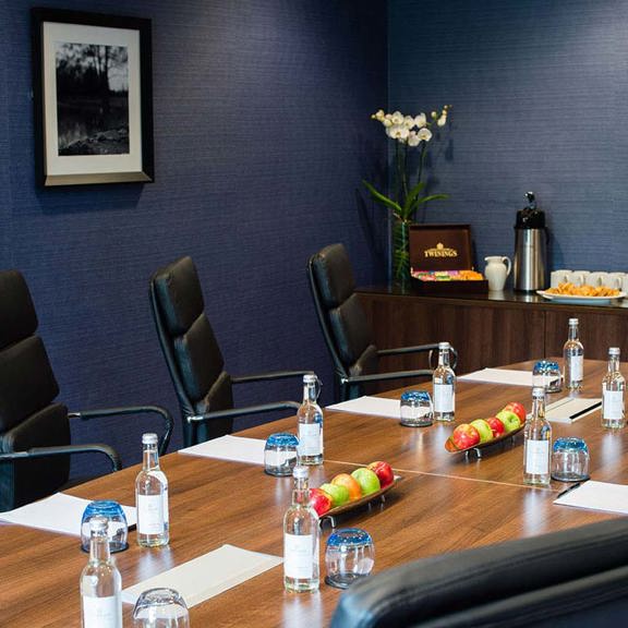 070818 Me Boardroom 2 Low Res